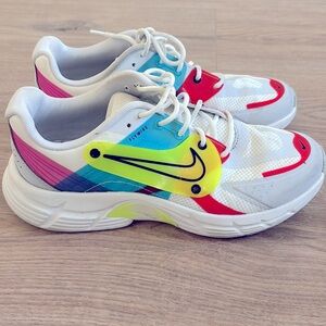 Nike flywire shoes